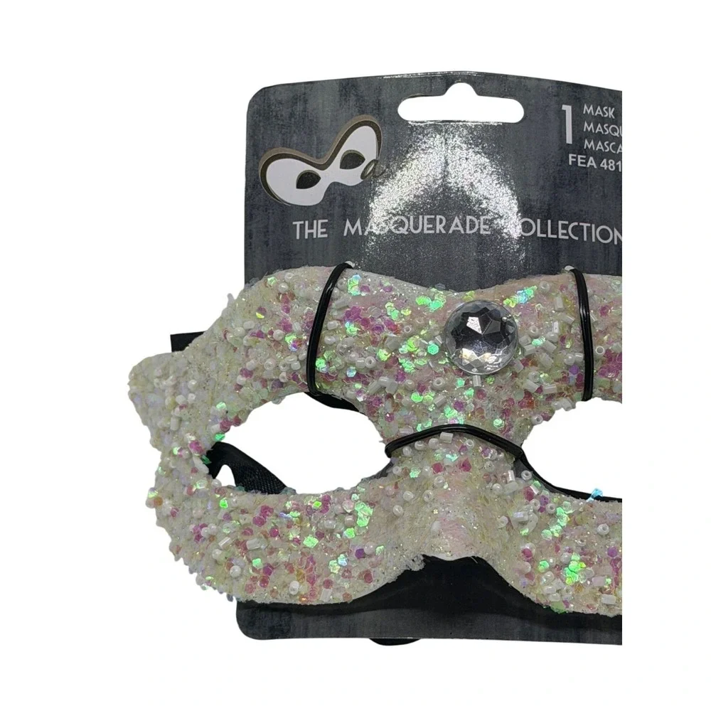 NEW Glitter Glam Masquerade Mask Pink Sequin Rhinestone Beaded Partywear Festive